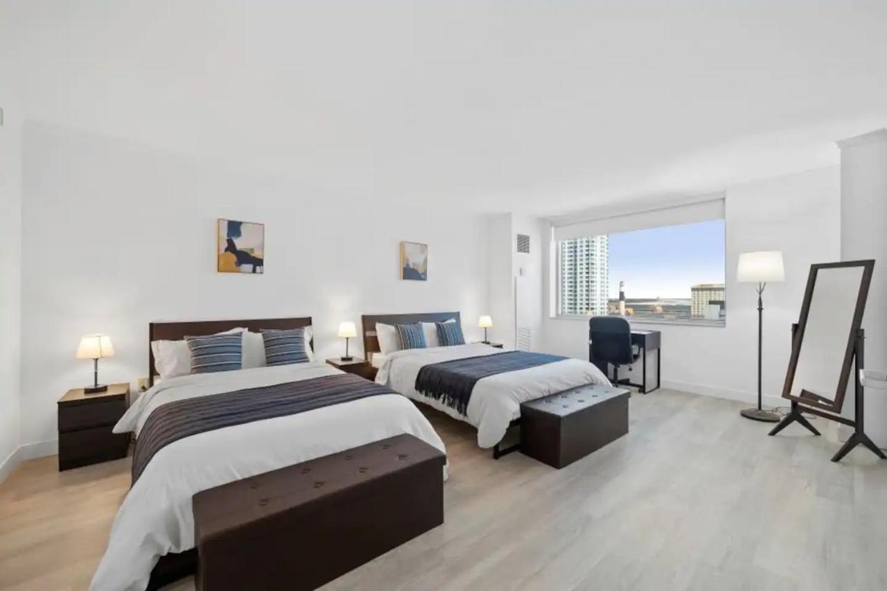 2Br Condo On The Boardwalk With 3 Baths Cozysuites Атлантик Сити Экстерьер фото