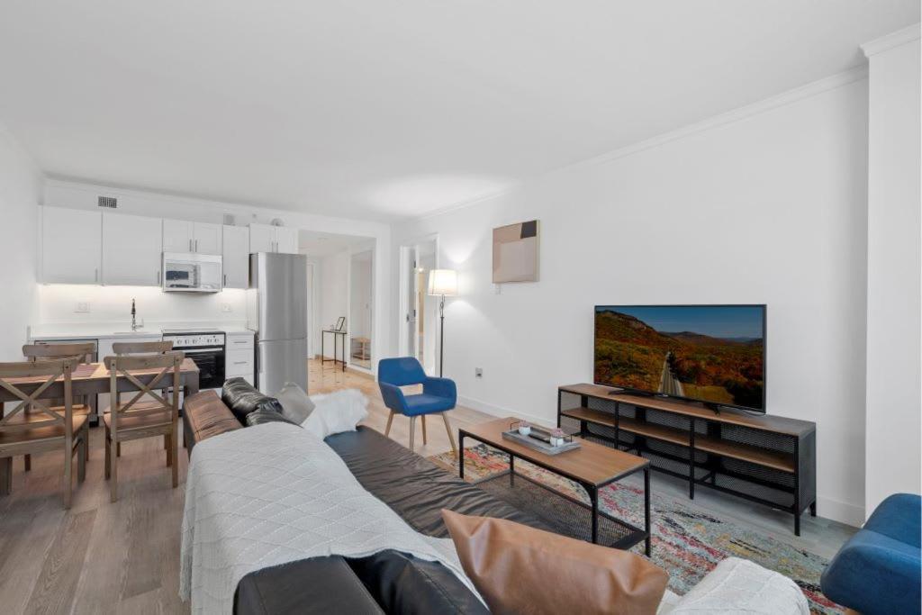 2Br Condo On The Boardwalk With 3 Baths Cozysuites Атлантик Сити Экстерьер фото